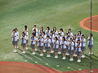 日向坂46